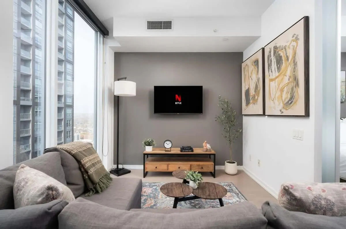 Appartement Sunset Views In Chic Condo By Cn Tower Toronto